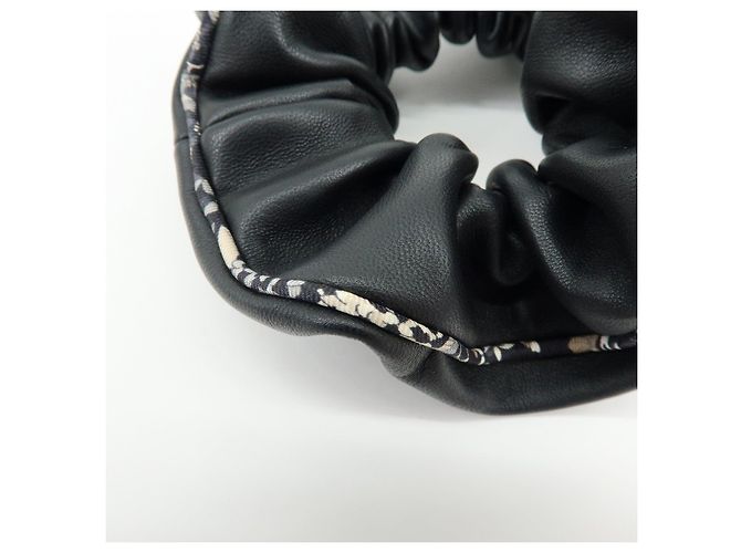 Hermès HERMES Accessorio per capelli elastico in pelle di agnello Milo Nero Bianco - vista 10