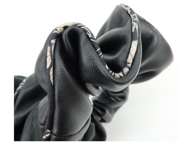 Hermès HERMES Accessorio per capelli elastico in pelle di agnello Milo Nero Bianco - vista 9