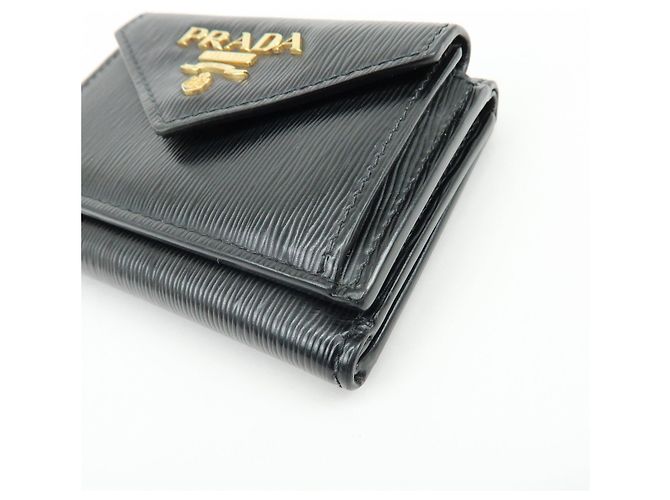 Cartera compacta tríptico PRADA Vitello Move de piel Negra 1MH021 - vista 6