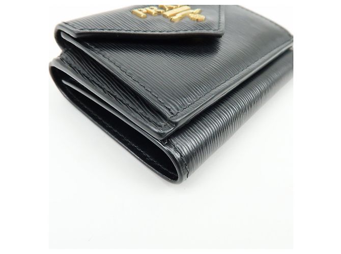 Cartera compacta tríptico PRADA Vitello Move de piel Negra 1MH021 - vista 7
