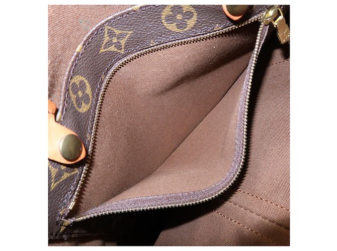 Borsa a tracolla Louis Vuitton Monogram Randonnee GM Brown M42244 - vista 21