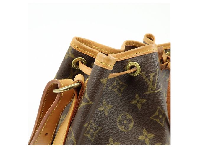 Borsa a tracolla Louis Vuitton Monogram Petit Noe Brown M42226 - vista 15
