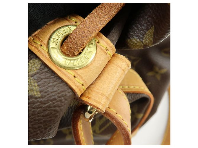 Borsa a tracolla Louis Vuitton Monogram Petit Noe Brown M42226 - vista 24