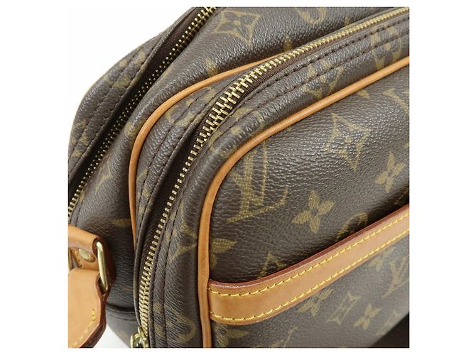 Borsa a tracolla Louis Vuitton Monogram Reporter PM Marrone M45254 - vista 13