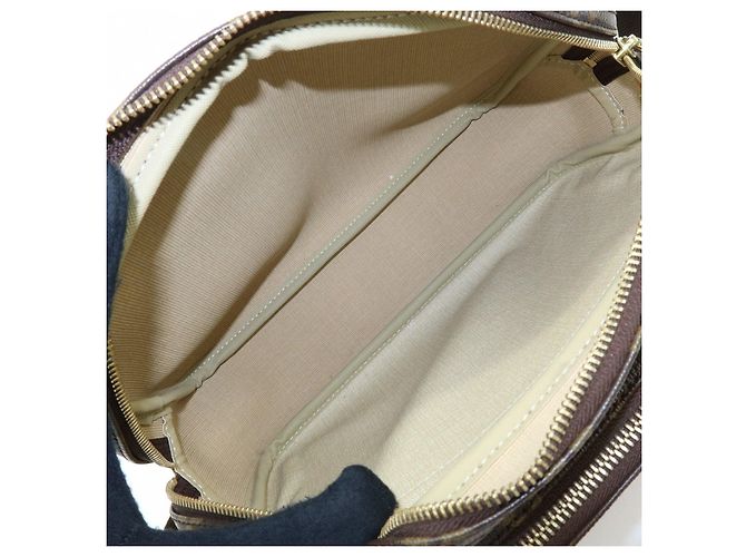 Borsa a tracolla Louis Vuitton Monogram Reporter PM Marrone M45254 - vista 19