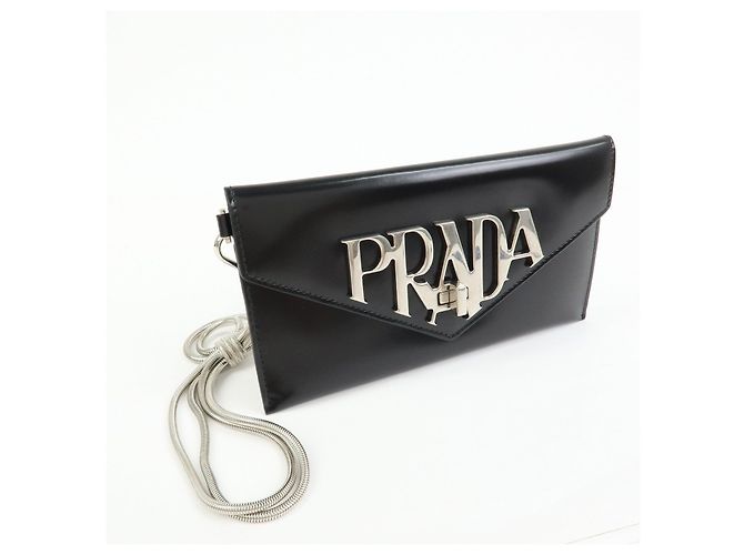 Cartera Larga Clutch con Cadena de Piel Spazzolato PRADA Negra 1MF175 - vista 4