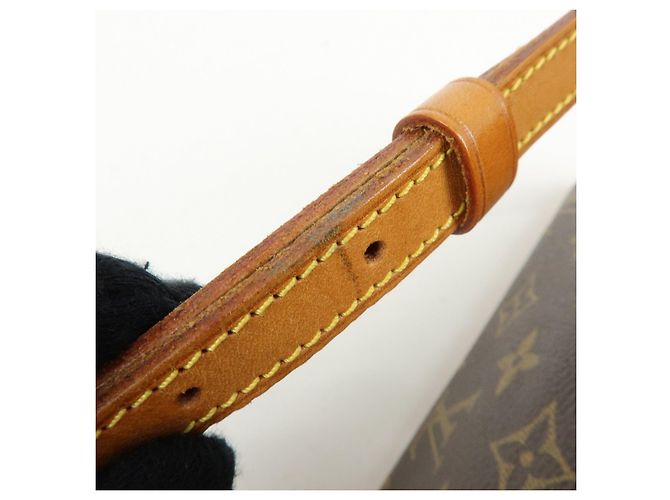 Louis Vuitton Monogram Trotteur Shoulder Bag Crossbody Bag Brown M51240 - view 9