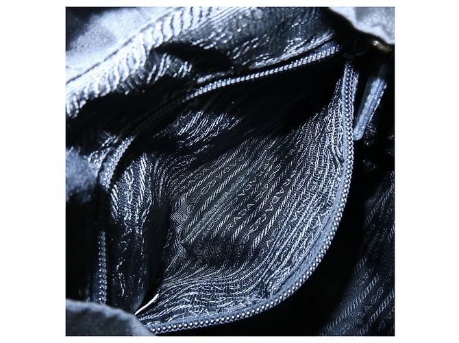 Zaino PRADA in nylon e pelle con logo Triangle Nero - vista 22