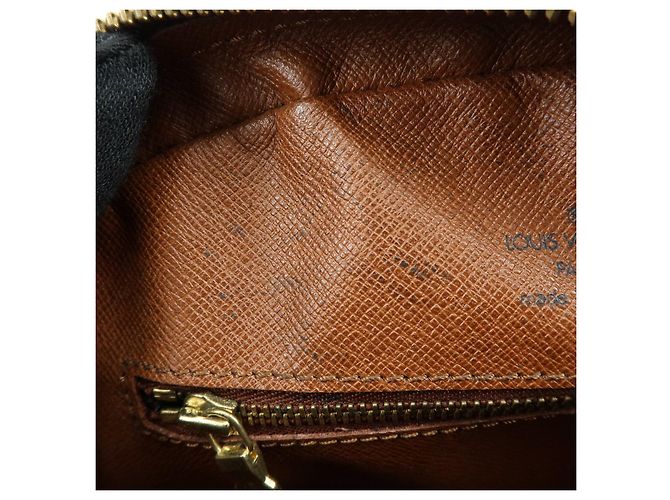 Borsa a tracolla Louis Vuitton Monogram Blois Brown M51221 - vista 22