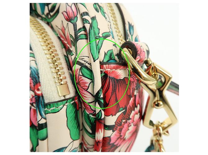 Borsa a tracolla GUCCI Interlocking G Heart Flower China Exclusive 740355 - vista 15