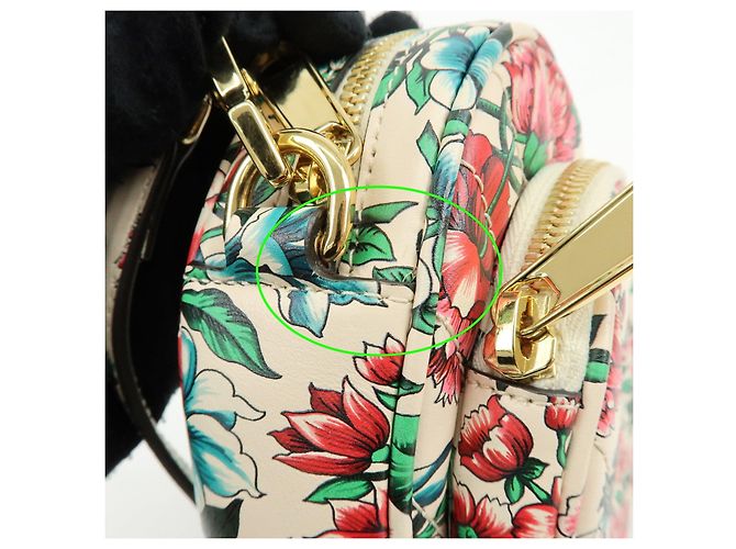 Borsa a tracolla GUCCI Interlocking G Heart Flower China Exclusive 740355 - vista 16