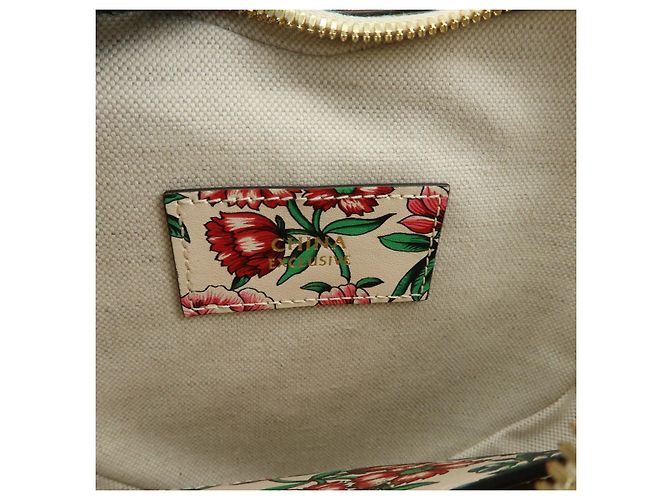 Borsa a tracolla GUCCI Interlocking G Heart Flower China Exclusive 740355 - vista 21