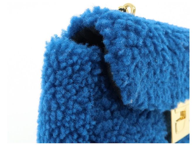 FENDI Mini Be Baguette Borsa a tracolla in pelle Mouton Blue 8M0315 - vista 13