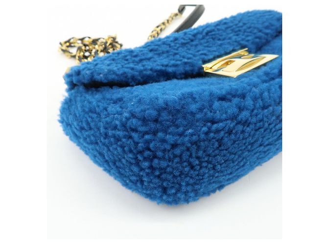 FENDI Mini Be Baguette Borsa a tracolla in pelle Mouton Blue 8M0315 - vista 9
