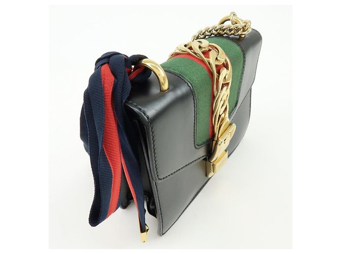 Borsa a tracolla e spalla GUCCI Sylvie Sherry in pelle con catena Nera - vista 4