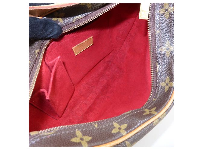 Borsa a spalla Louis Vuitton Monogram Croissant MM Marrone M51512 - vista 22