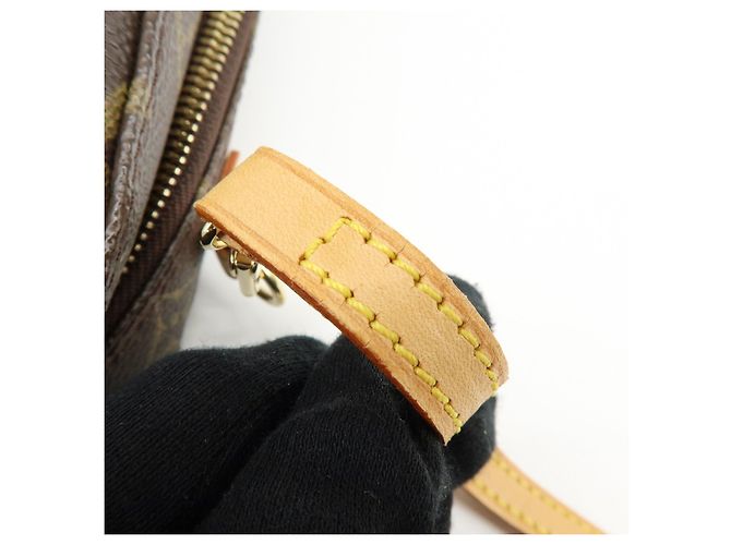 Borsa a mano Louis Vuitton Monogram Spontini Brown M47500 - vista 10