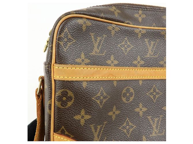 Louis Vuitton Monogram Trocadero 27 Crossbody Shoulder Bag M51274 - vista 16