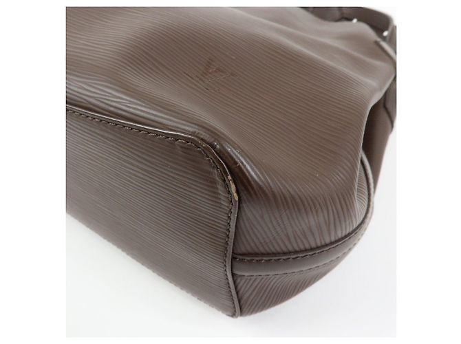 Louis Vuitton Epi Mandala PM Borsa a Mano Borsa a Tracolla Mocha M5893D - vista 13