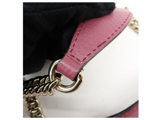 Borsa a tracolla in pelle con catena GUCCI SOHO Interlocking G Purple 308982 - vista 7