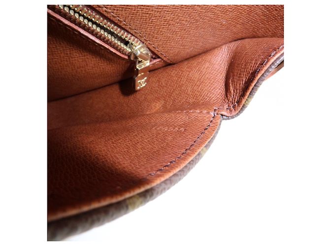 Saint-Cloud Borsa a tracolla Louis Vuitton Monogram Mini Saint Cloud PM M51244 - vista 21