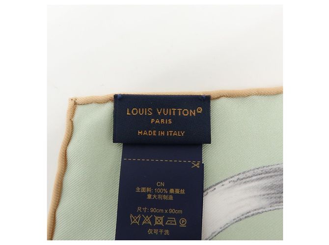 Louis Vuitton Blooming Monogram Carre 90 Silk 100% Scarf M96872 - vista 9