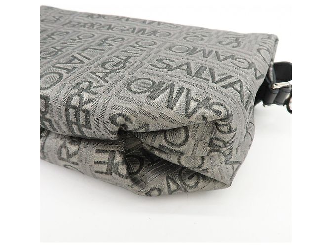 Salvatore Ferragamo Borsa a pochette Ferragamo Gancini Logo Canvas Leather Silver Black - vista 13