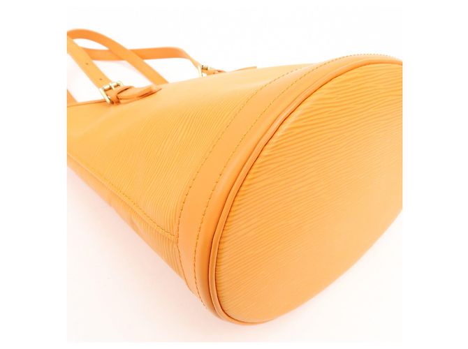Louis Vuitton Epi Bucket PM Shoulder Bag Tote Bag Mandarin M5899H - vista 10