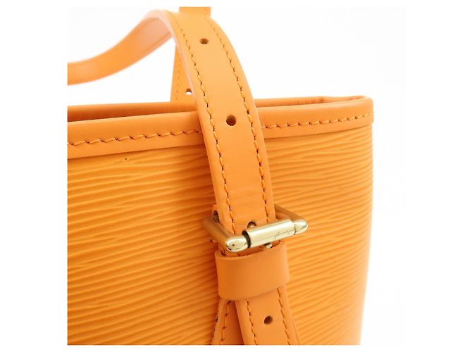 Louis Vuitton Epi Bucket PM Shoulder Bag Tote Bag Mandarin M5899H - vista 8