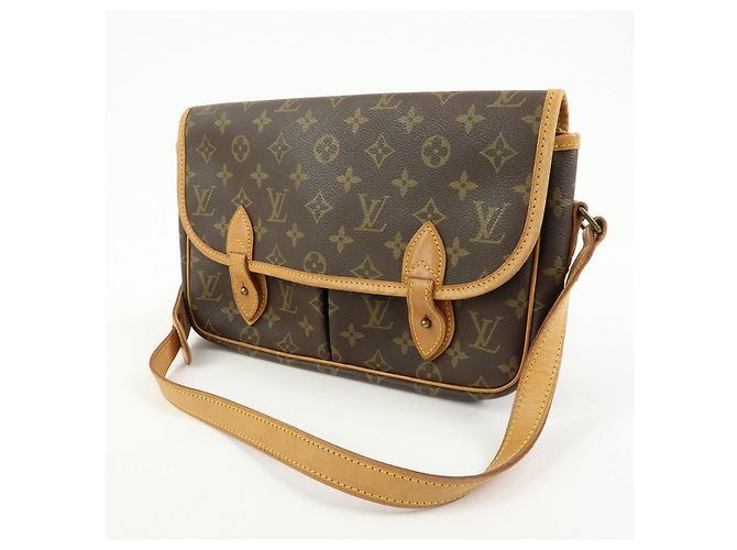 Borsa a tracolla Louis Vuitton Monogram Gibeciere MM M42247 - vista 3