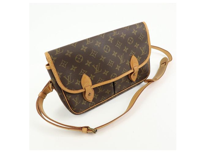 Borsa a tracolla Louis Vuitton Monogram Gibeciere MM M42247 - vista 4