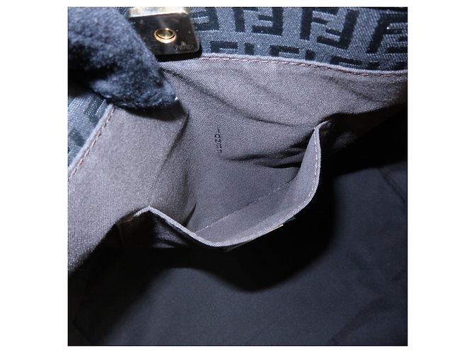 FENDI Borsa a spalla e tote in pelle e tela Zucchino Marrone 8BH153 - vista 17