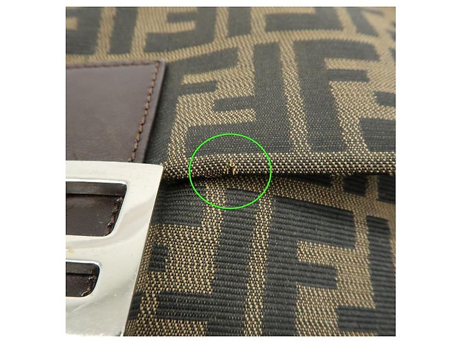 FENDI Mamma Baguette Borsa a tracolla in tela Zucca e pelle Marrone 26325 - vista 18