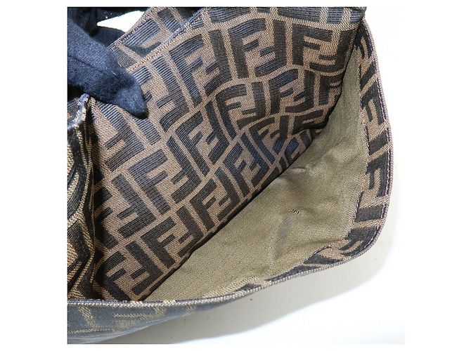 FENDI Borsa a spalla e borsa a mano in pelle e tela Zucca Nero e Marrone 26569 - vista 21
