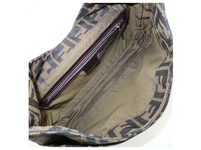 FENDI Borsa a spalla e borsa a mano in pelle e tela Zucca Nero e Marrone 26569 - vista 22