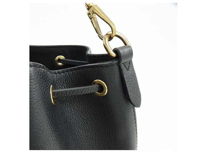 Louis Vuitton Lockme Bucket NV Borsa 2Way Borsa a Mano Nera M57687 - vista 15