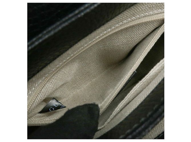 Borsa a tracolla in pelle con catena e logo Interlocking G GUCCI Nera 607720 - vista 19