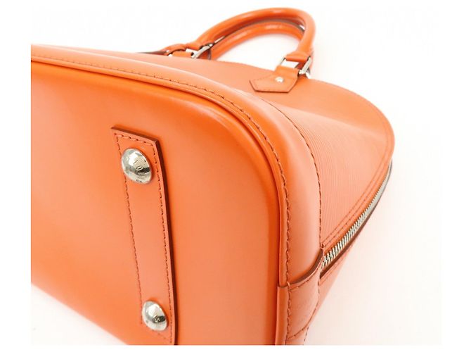 Borsa a mano Louis Vuitton Epi Alma PM Pimont Orange M40623 - vista 10