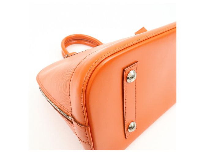Borsa a mano Louis Vuitton Epi Alma PM Pimont Orange M40623 - vista 11