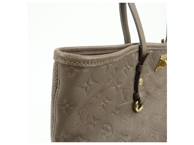 Borsa Tote Louis Vuitton Monogram Empreinte Leather Ombre M40516 - vista 15