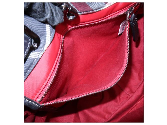 Borsa Tote BURBERRY Blue Label Nova Plaid in nylon e pelle Rosso Nero - vista 23