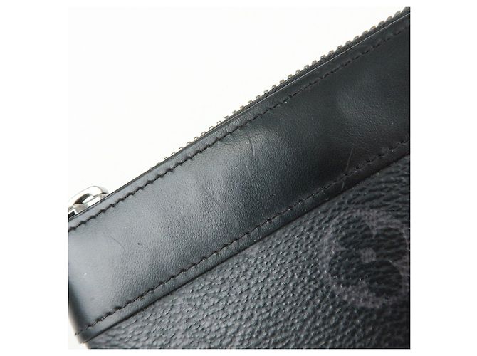 Louis Vuitton Monogram Eclipse Pochette Discovery PM M44323 - vista 14