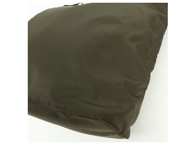 Borsa Tote e Borsa a Tracolla PRADA in Nylon con Logo Triangolare Khaki Black 1BG052 - vista 12