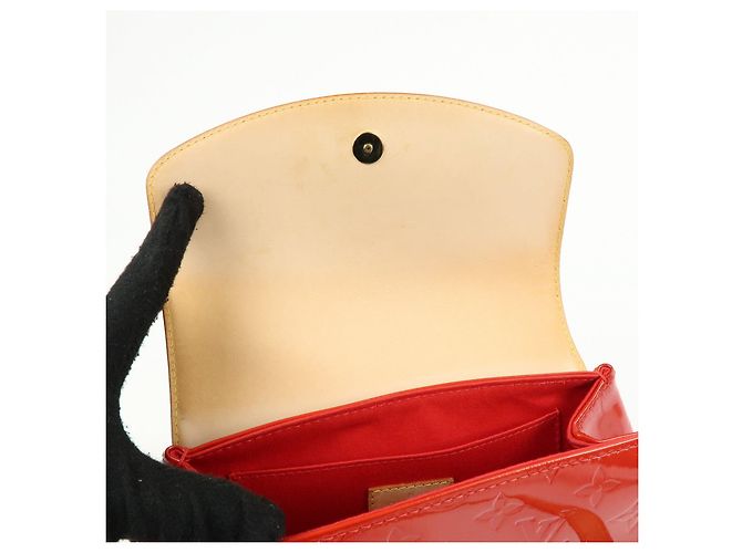Borsa a tracolla Louis Vuitton Monogram Vernis Leather Biscayne Bay PM - vista 19