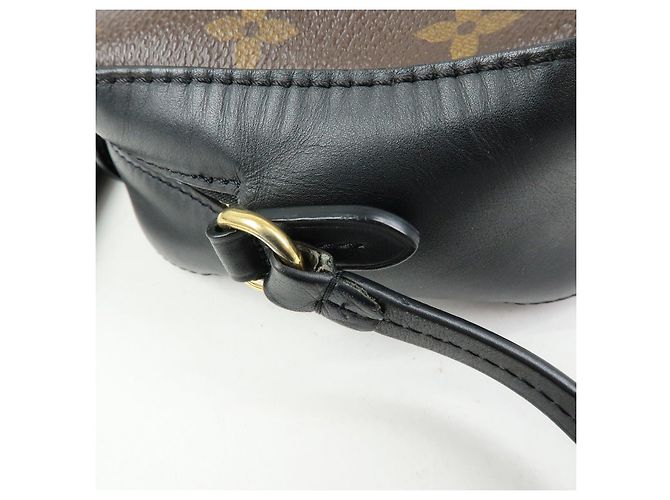 Borsa a tracolla Louis Vuitton Monogram Canvas Leather Saintonge M43555 - vista 10