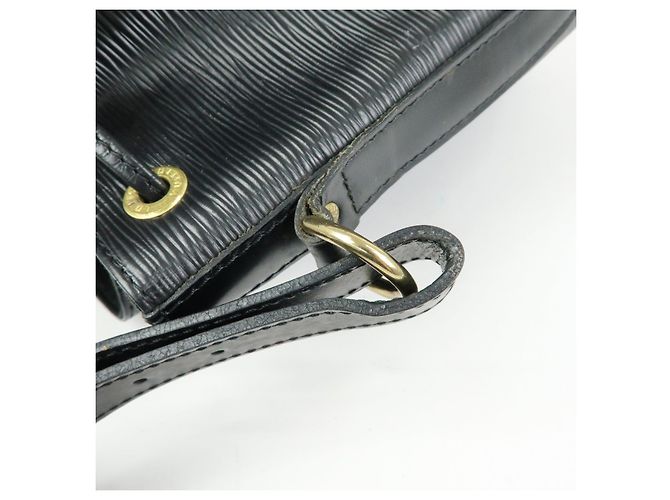 Borsa a tracolla Louis Vuitton Epi Petit Noe Noir Black M59012 - vista 11