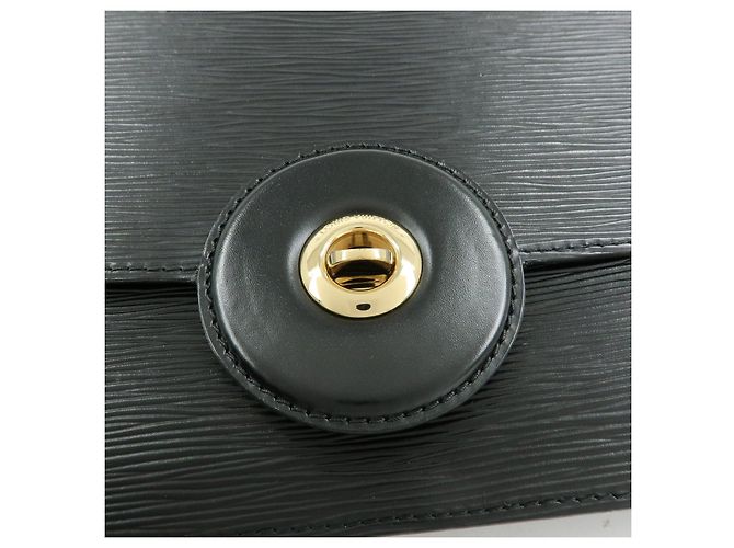 Borsa a tracolla Louis Vuitton Epi Freerun in pelle Noir Black M52402 - vista 14