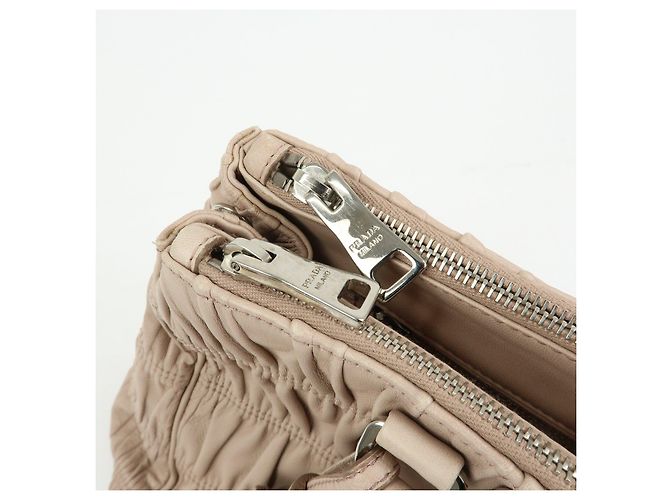 PRADA Borsa a mano e a tracolla 2Way in pelle Nappa Gaufure B2599L - vista 18