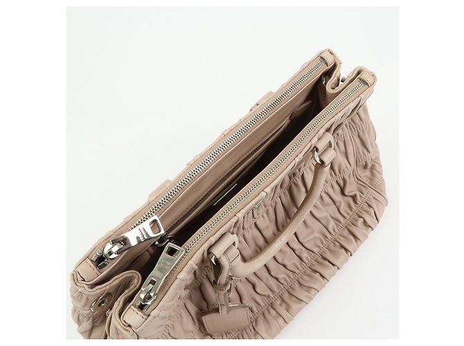 PRADA Borsa a mano e a tracolla 2Way in pelle Nappa Gaufure B2599L - vista 19