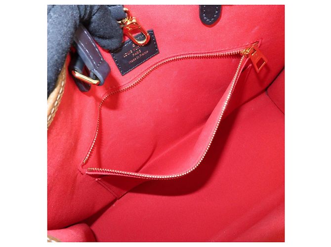 LOUIS VUITTON Monogram Giant Reverse On the Go MM Tote Bag M45321 - vista 16